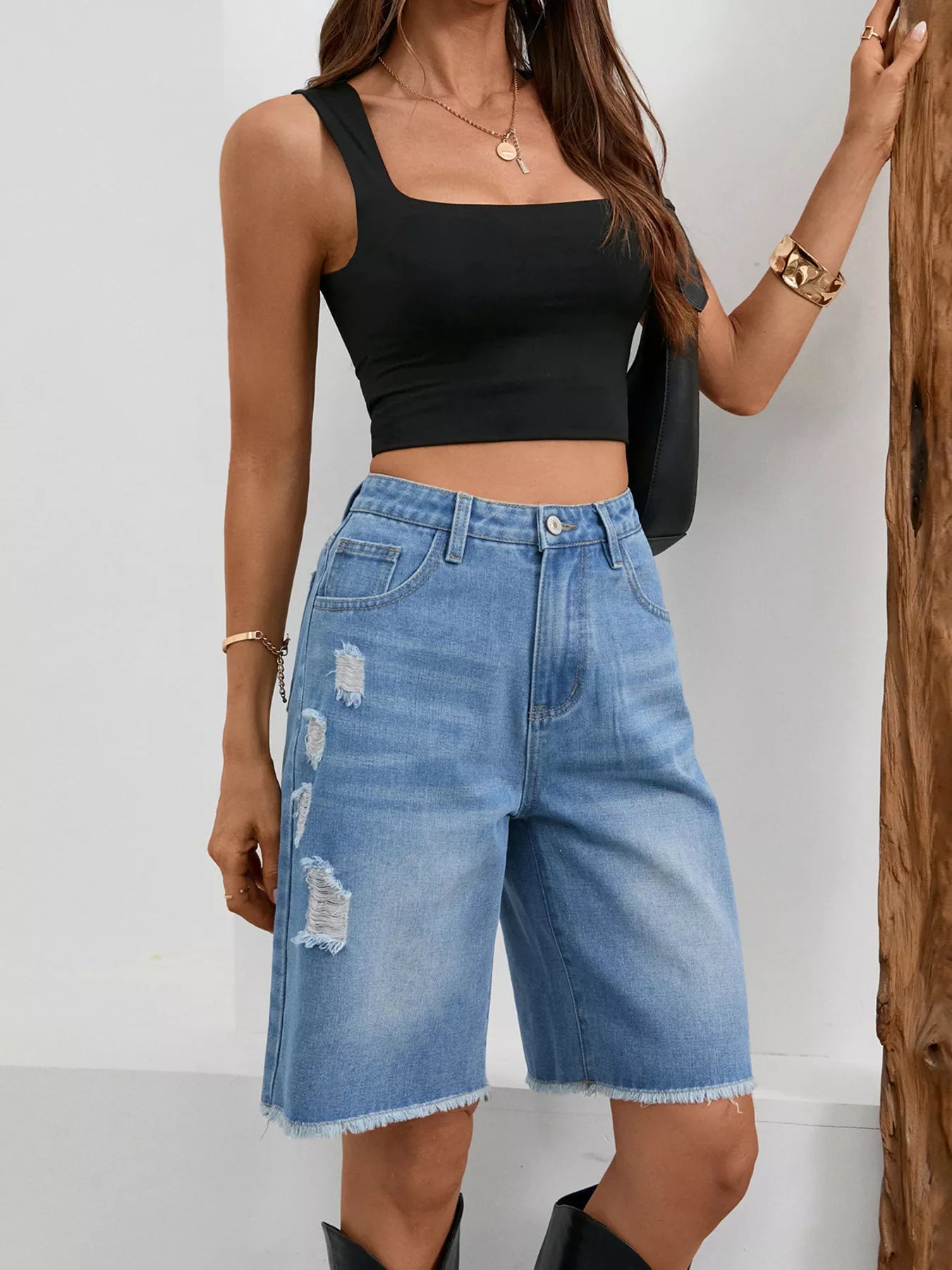 Sarah Express Women's Ripped Frayed Hem Denim Shorts