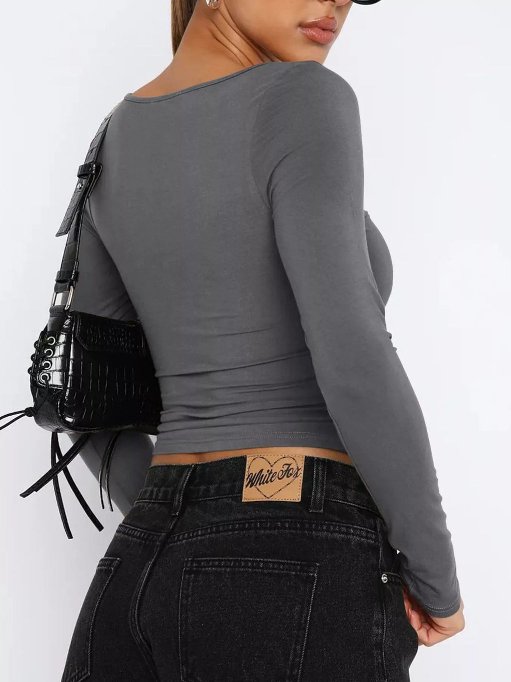 Sarah Express Women's Long Sleeve Sweetheart Neck Crop T-Shirt