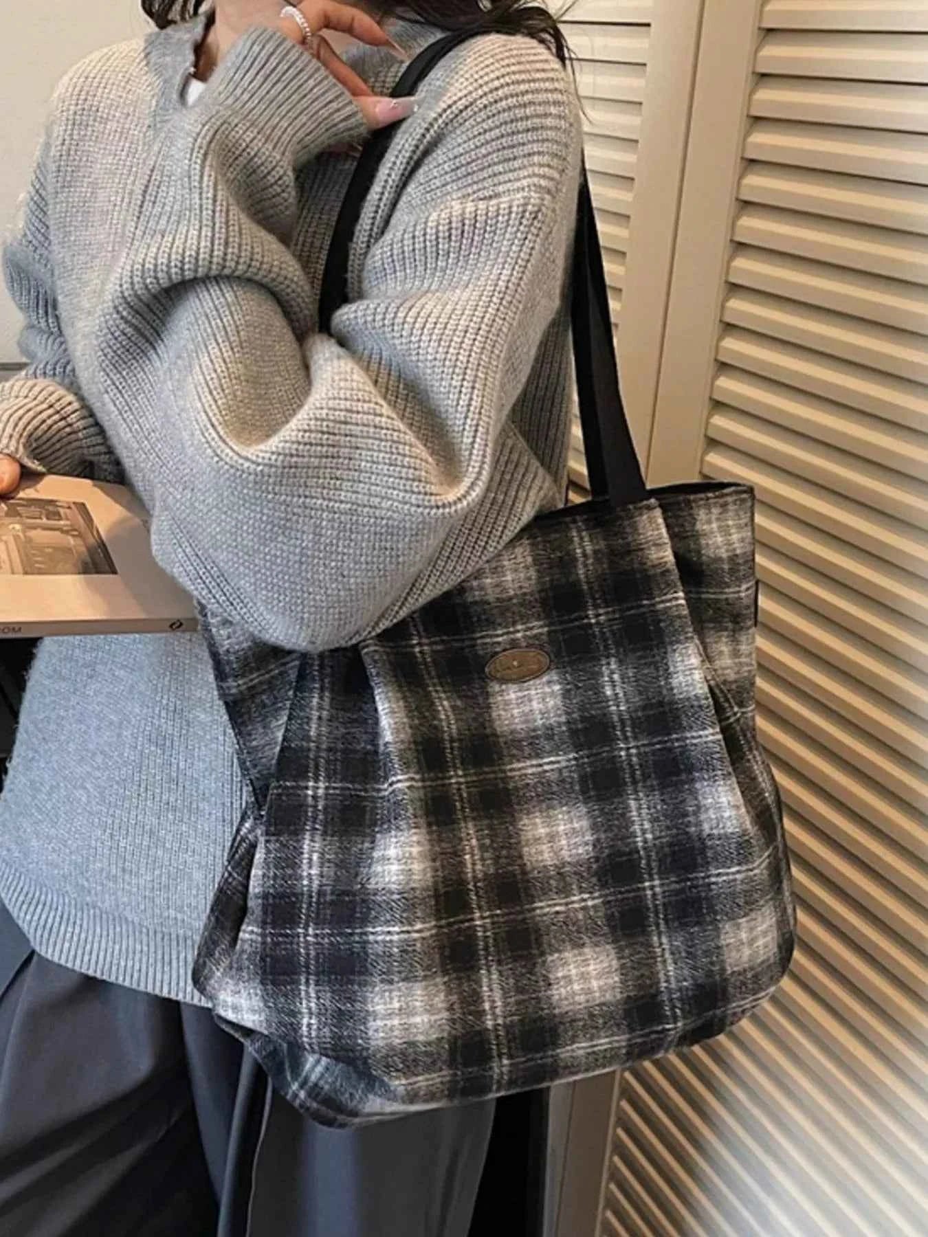 Plaid Pattern Casual Tote Bag