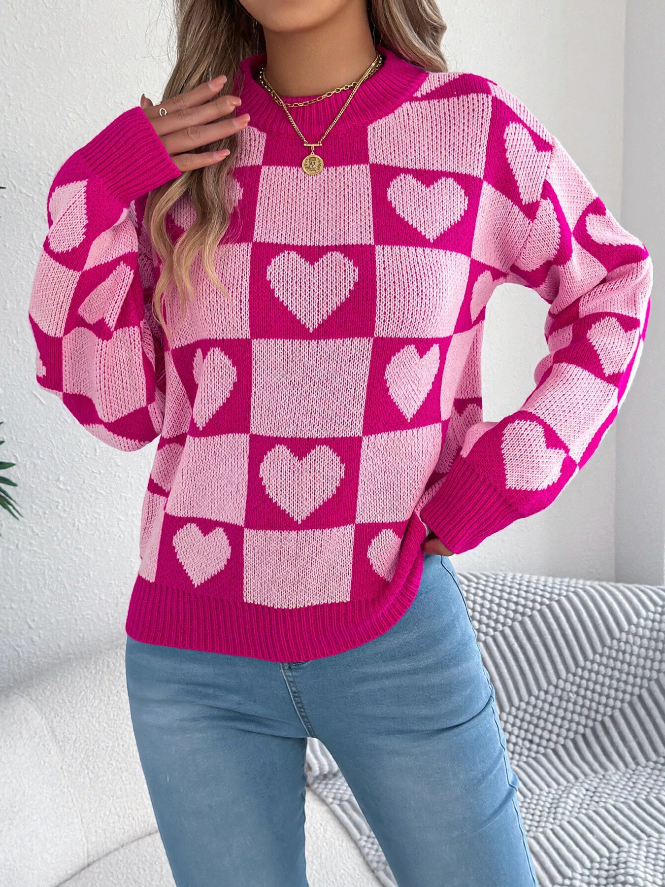 Sarah Express Women's Heart Checkerboard Pattern Round Neck Sweater Pink