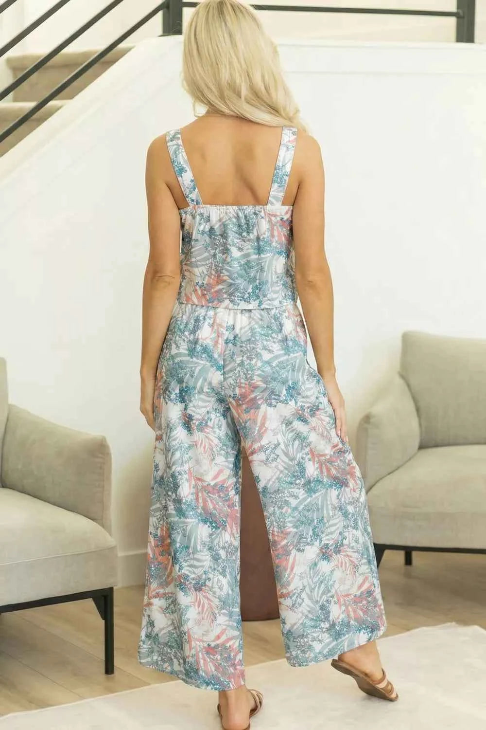 Sarah Express Women's Tropical Palm Print Cropped Tank & Wide Leg Pants Two Piece Set