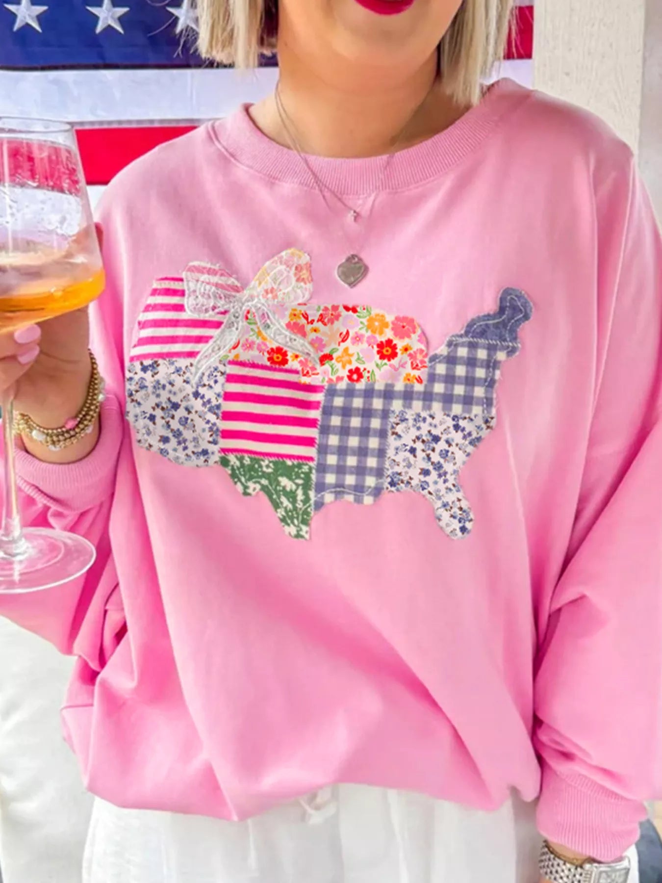 Sarah Express Women's USA Map Patched Long Sleeve Sweatshirt Pink