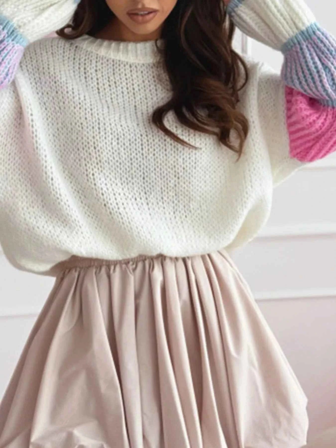 Sarah Express Women's Color Block Round Neck Sweater - Ribbed Knit Long Sleeve Pullover