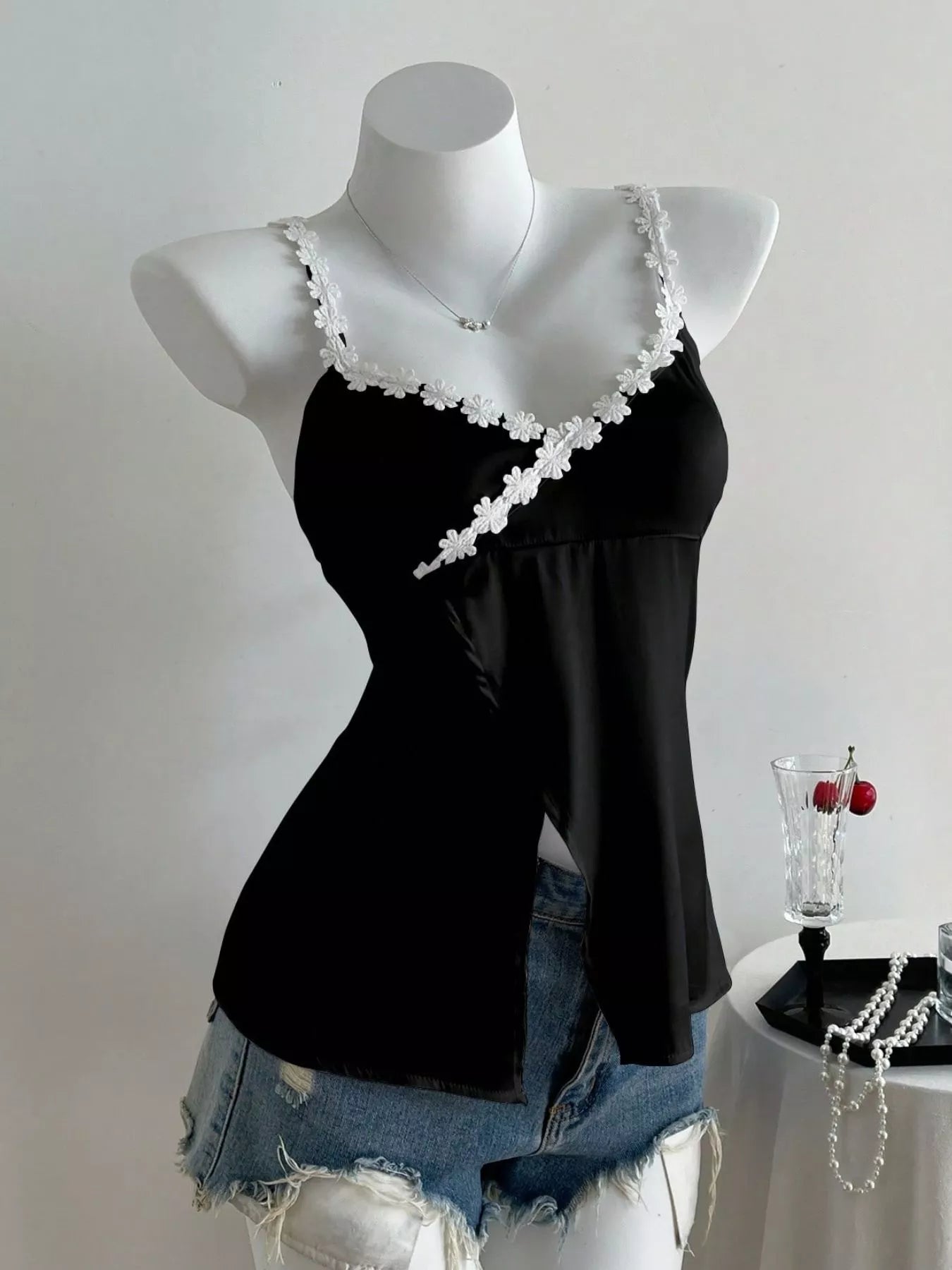 Sarah Express Women's Flower Trim Slit Cami