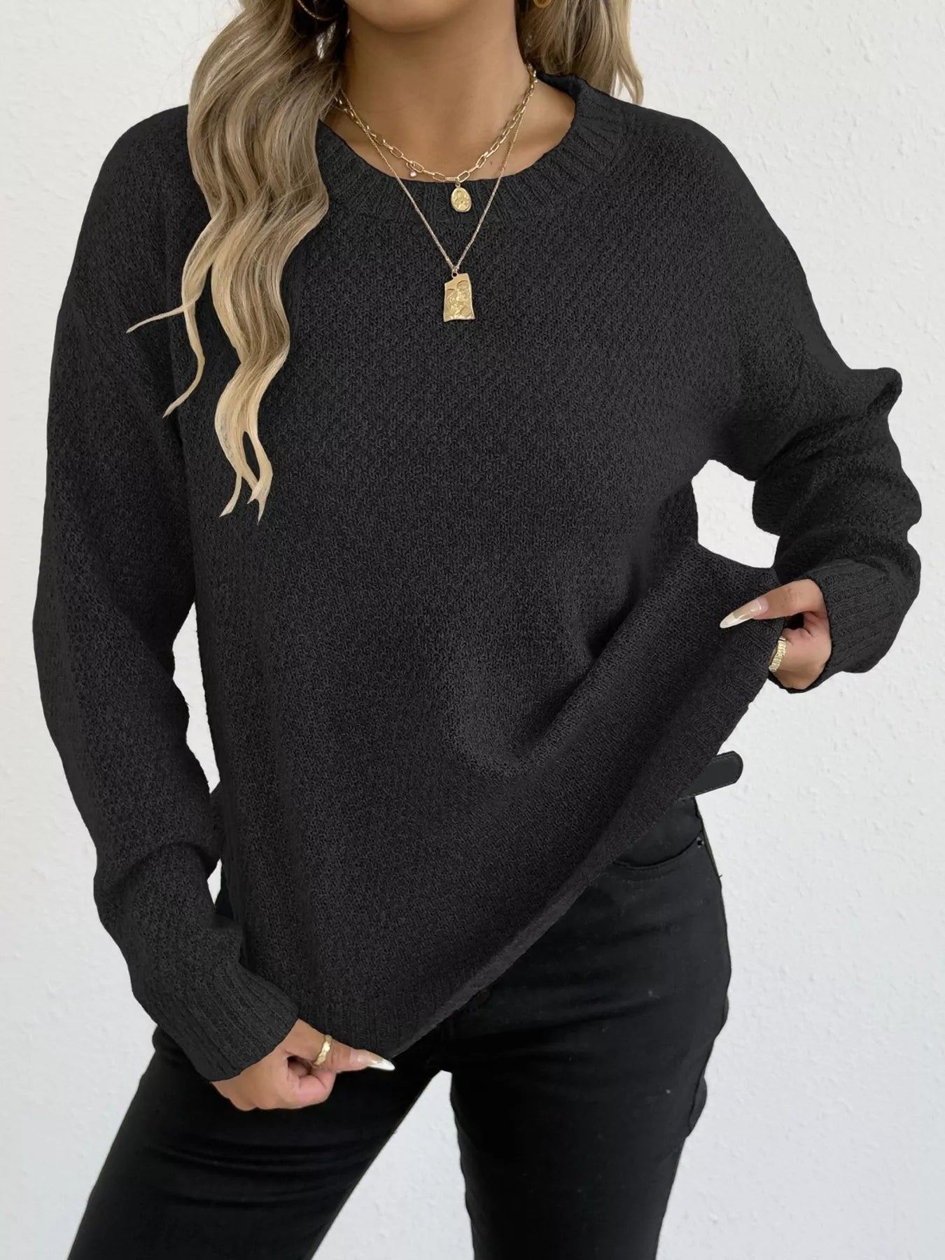 Sarah Express Women's Textured Knit Relaxed Fit Round Neck Sweater Black