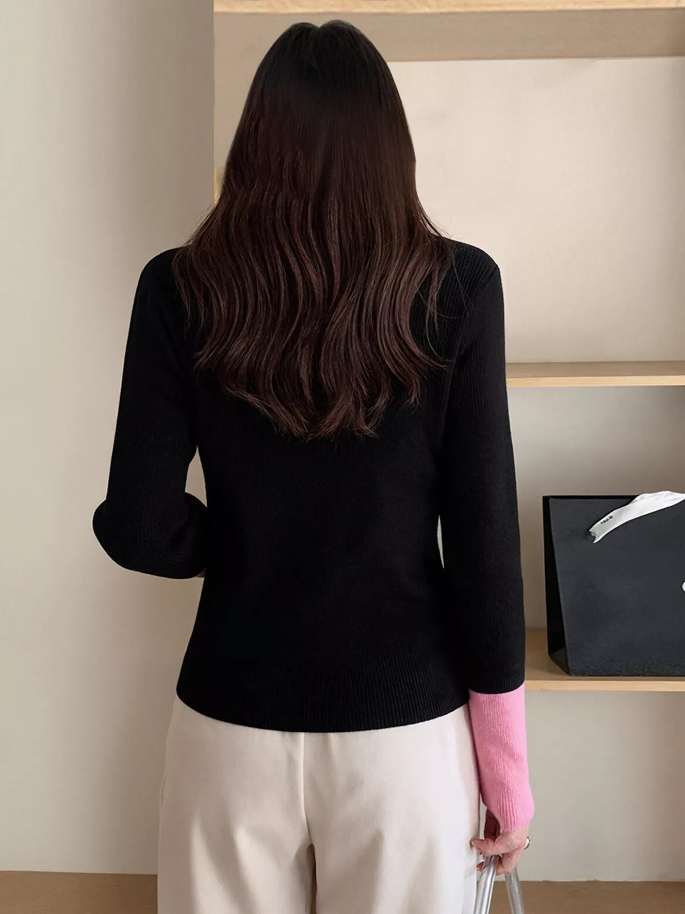 Sarah Express Women's Contrast Trim Ribbed Knit Cardigan