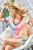 Sarah Express Women’s Rainbow Tie-Dye T-Shirt with Leopard Trim V-Neck