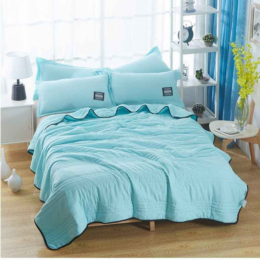 Sarah Express Cooling Summer Quilt Blanket - Lightweight Air Conditioning Comforter