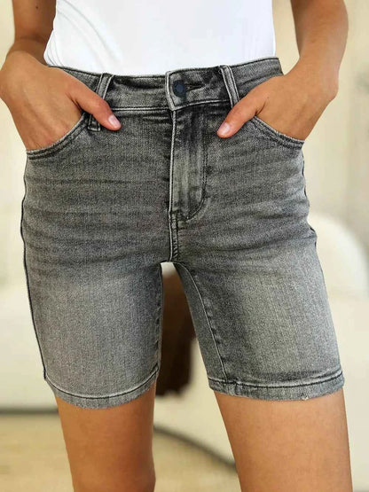 Sarah Express Women's High Waist Washed Denim Shorts - Judy Blue Premium Vintage Casual Summer Cutoffs