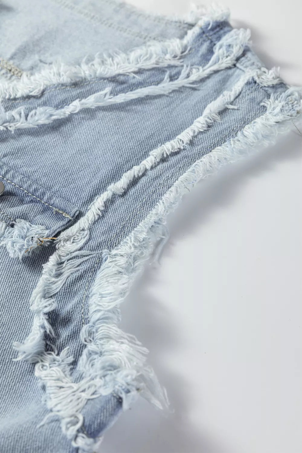 Sarah Express Women's Frayed Edge Flap Pockets Denim Vest Jacket