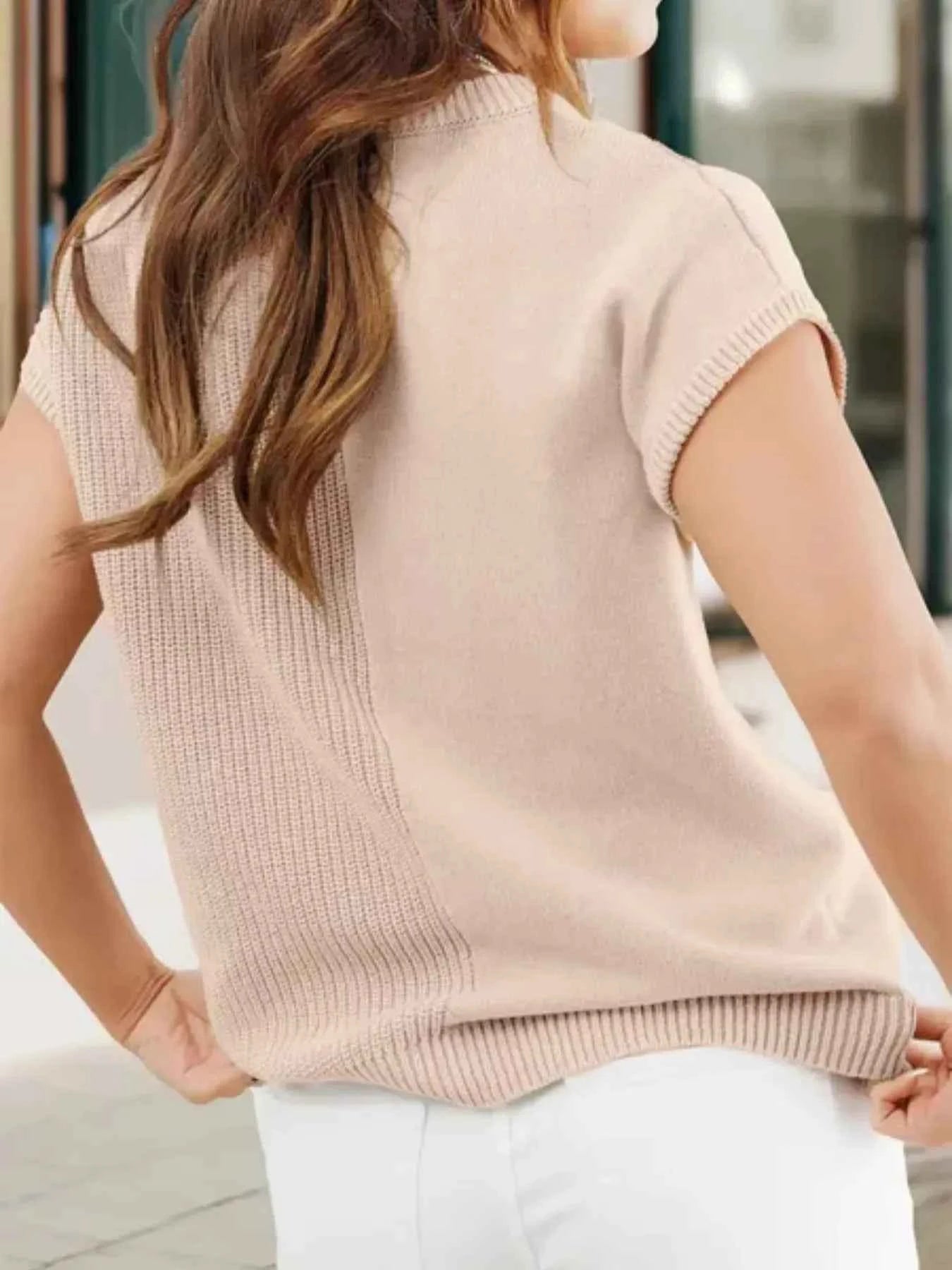 Sarah Express Women's Short Sleeve Knit Sweater with Pockets - Lightweight Summer Pullover Top