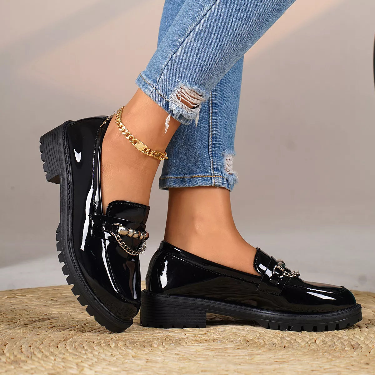 Sarah Express Women's Chain Embellished Round Toe Loafers