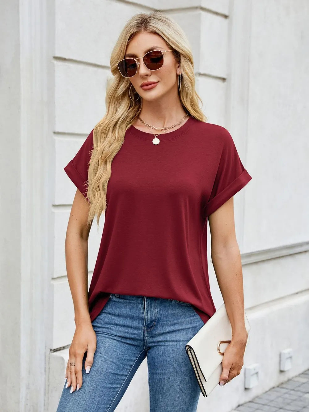 Sarah Express Women's Round Neck Short Sleeve T-Shirt - Casual Basic Tee Burgundy