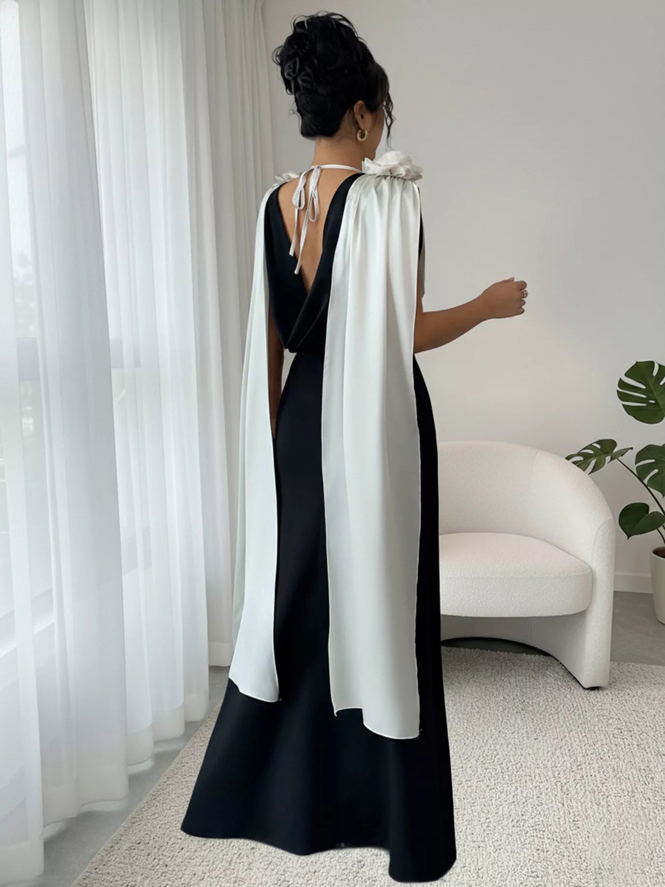 Sarah Express Women's Floral Applique Two Tone Maxi Dress