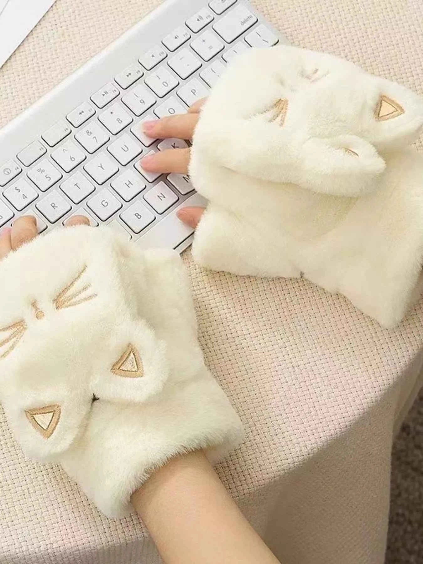 Sarah Express Women's Cat Plush Fingerless Gloves - Cute Winter Hand Warmers White One Size