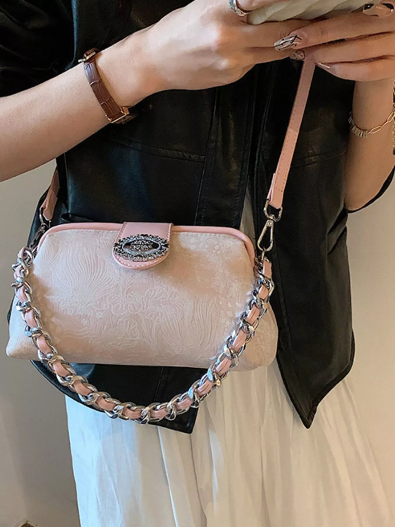 Sarah Express Women's Embroidered Chain Crossbody Bag Mini PU Leather Shoulder Purse Pink ONESIZE