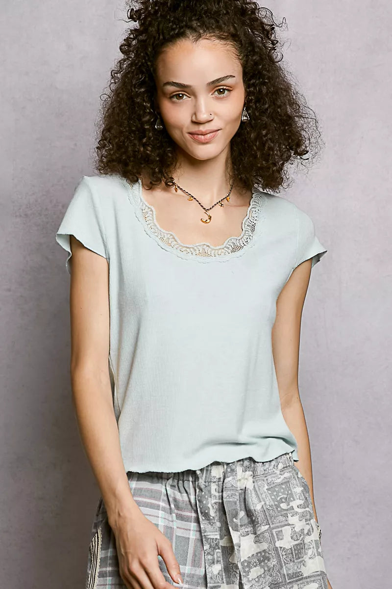 Sarah Express Women's Lace Trim Ribbed Crop Top - Short Sleeve Round Neck T-Shirt