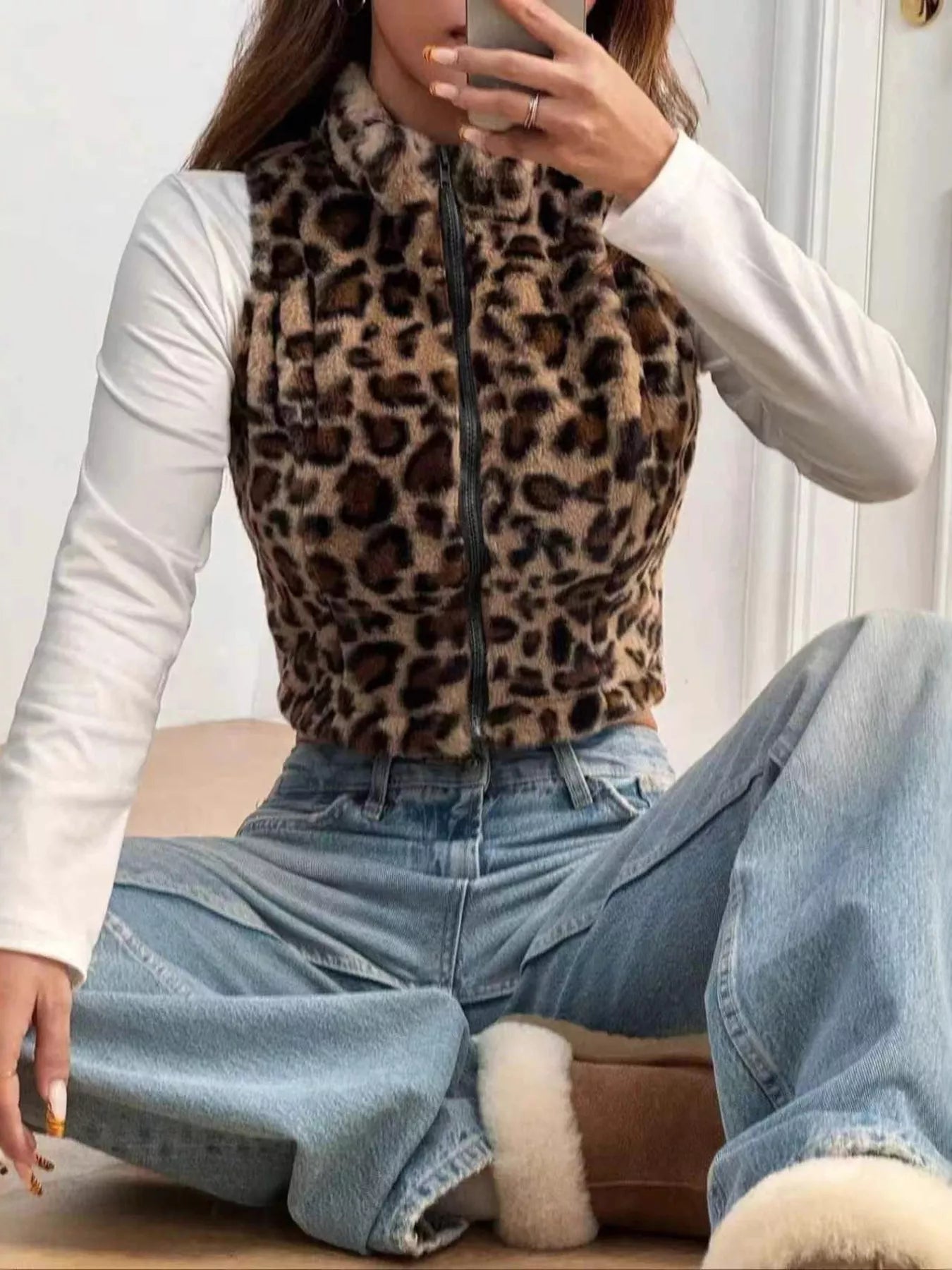 Sarah Express Women's Leopard Zip Up Faux Fur Cropped Vest Coat