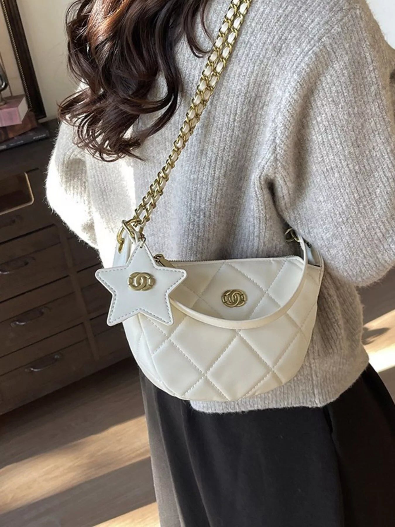 Sarah Express Women's Quilted Chain Crossbody Bag - Mini PU Leather Shoulder Purse