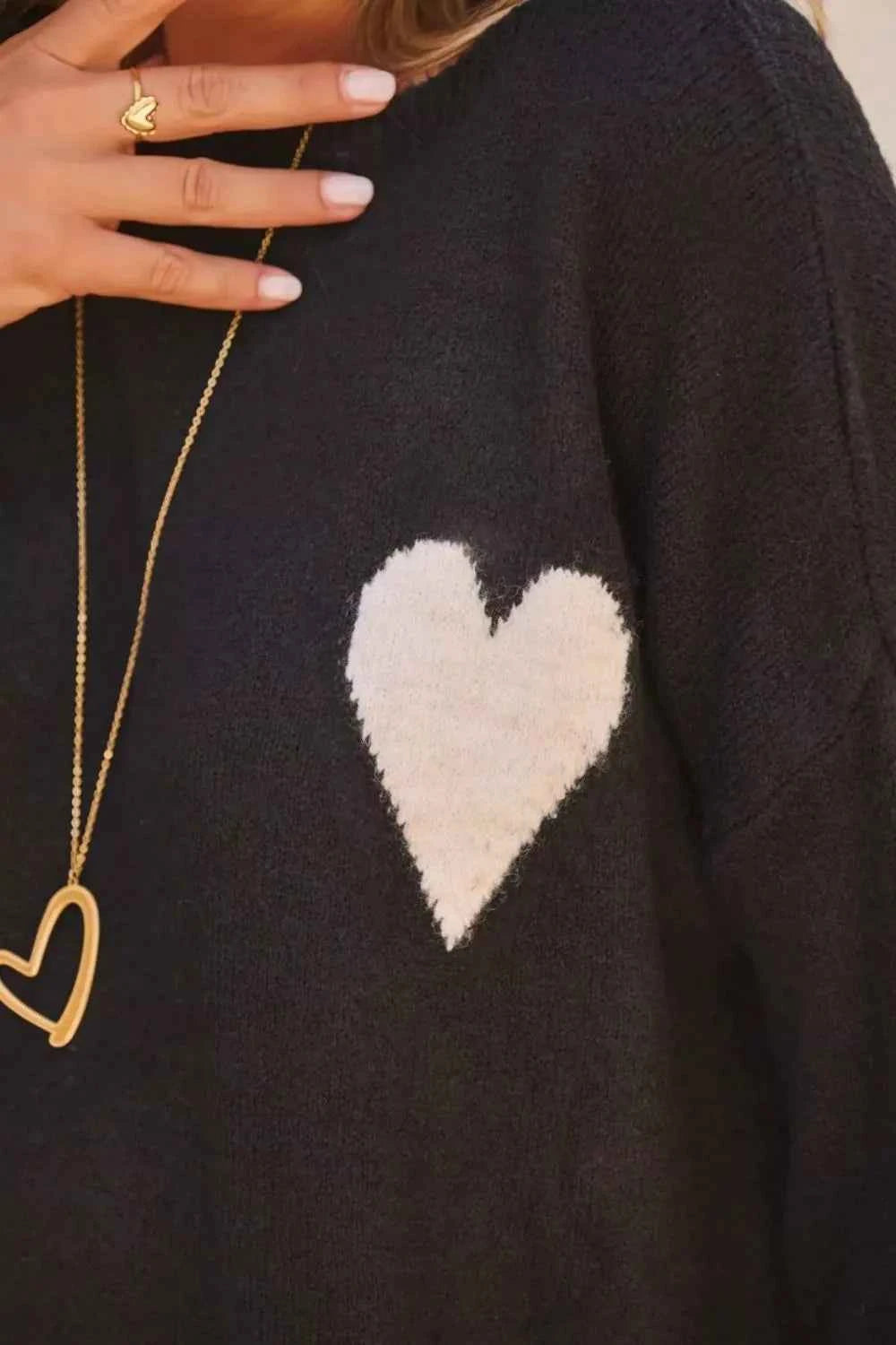 Sarah Express Women's Heart Pattern Round Neck Long Sleeve Sweater