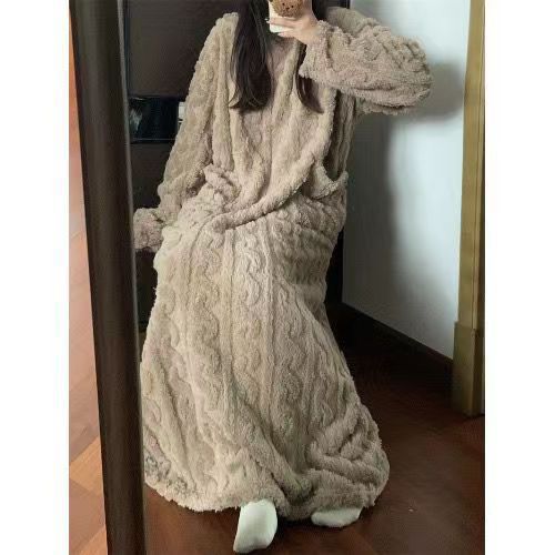 Sarah Express Women's Coral Fleece Nightgown - Long Sleeve Winter Sleep Dress with Pockets - Warm Loungewear