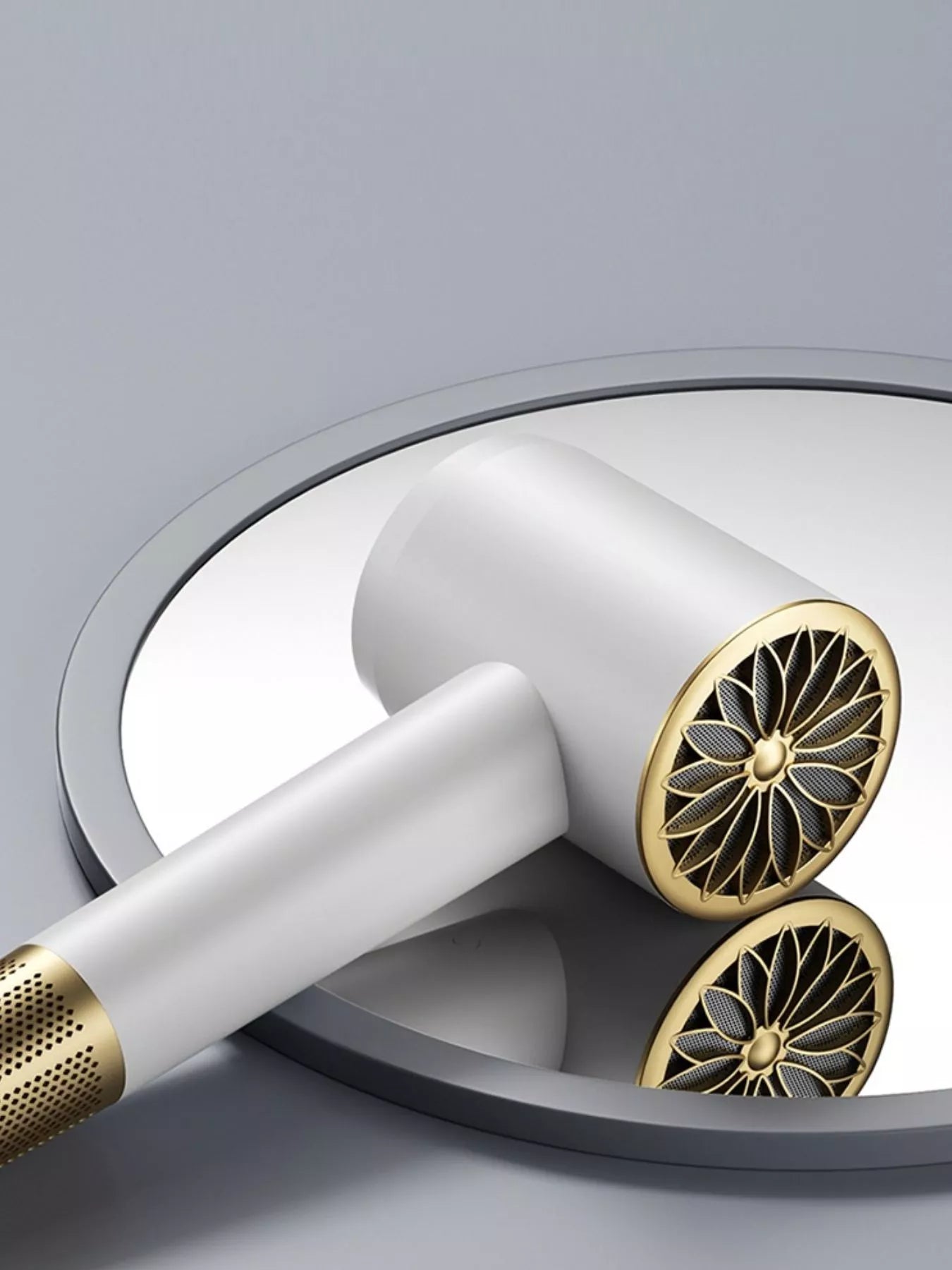 Sarah Express Professional Multi-Speed Hair Dryer with Constant Temperature Control White