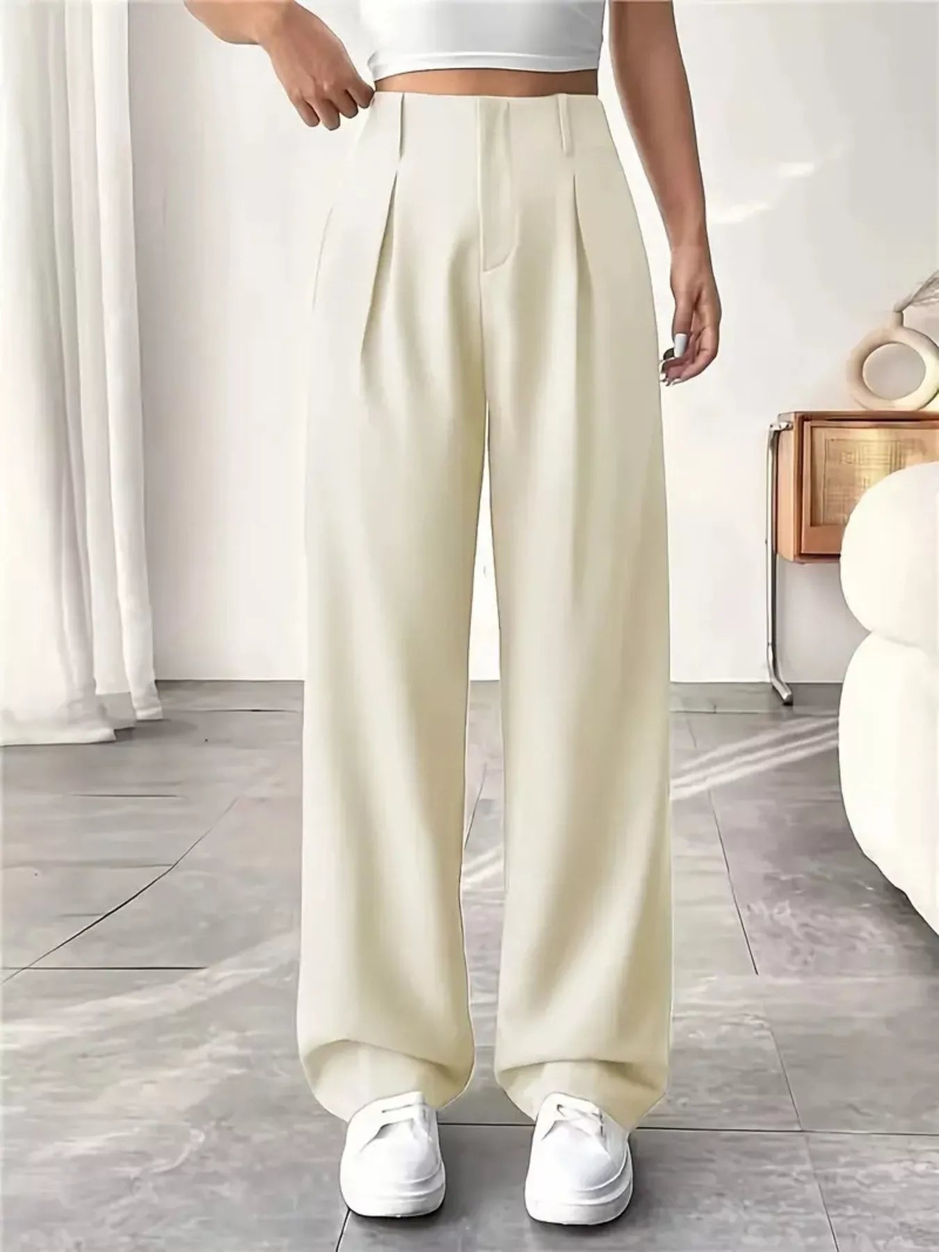 Sarah Express Women's Wide Leg Pleated Pants with Pockets Ivory White