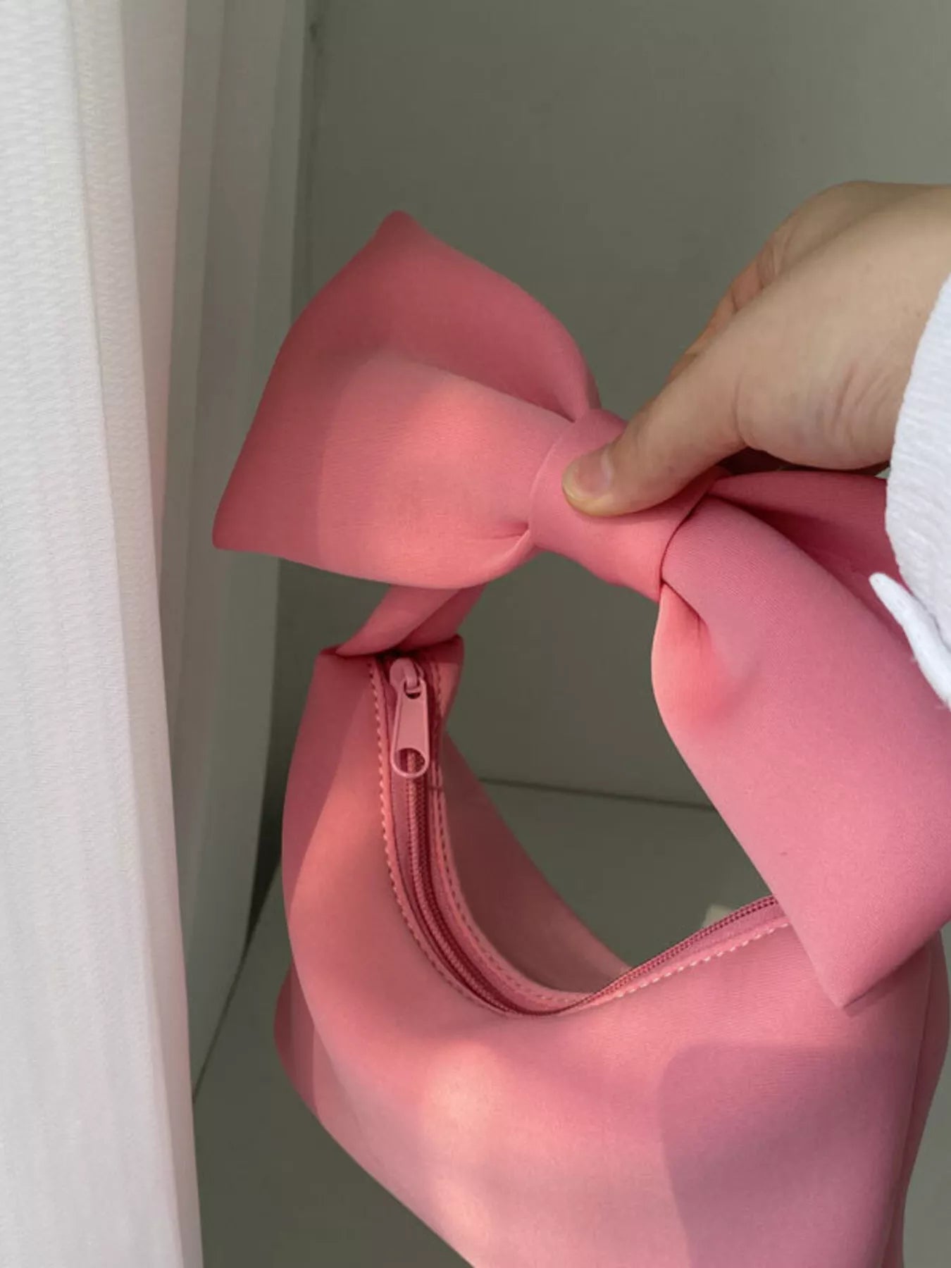 Sarah Express Women's Solid Color Bow Handbag