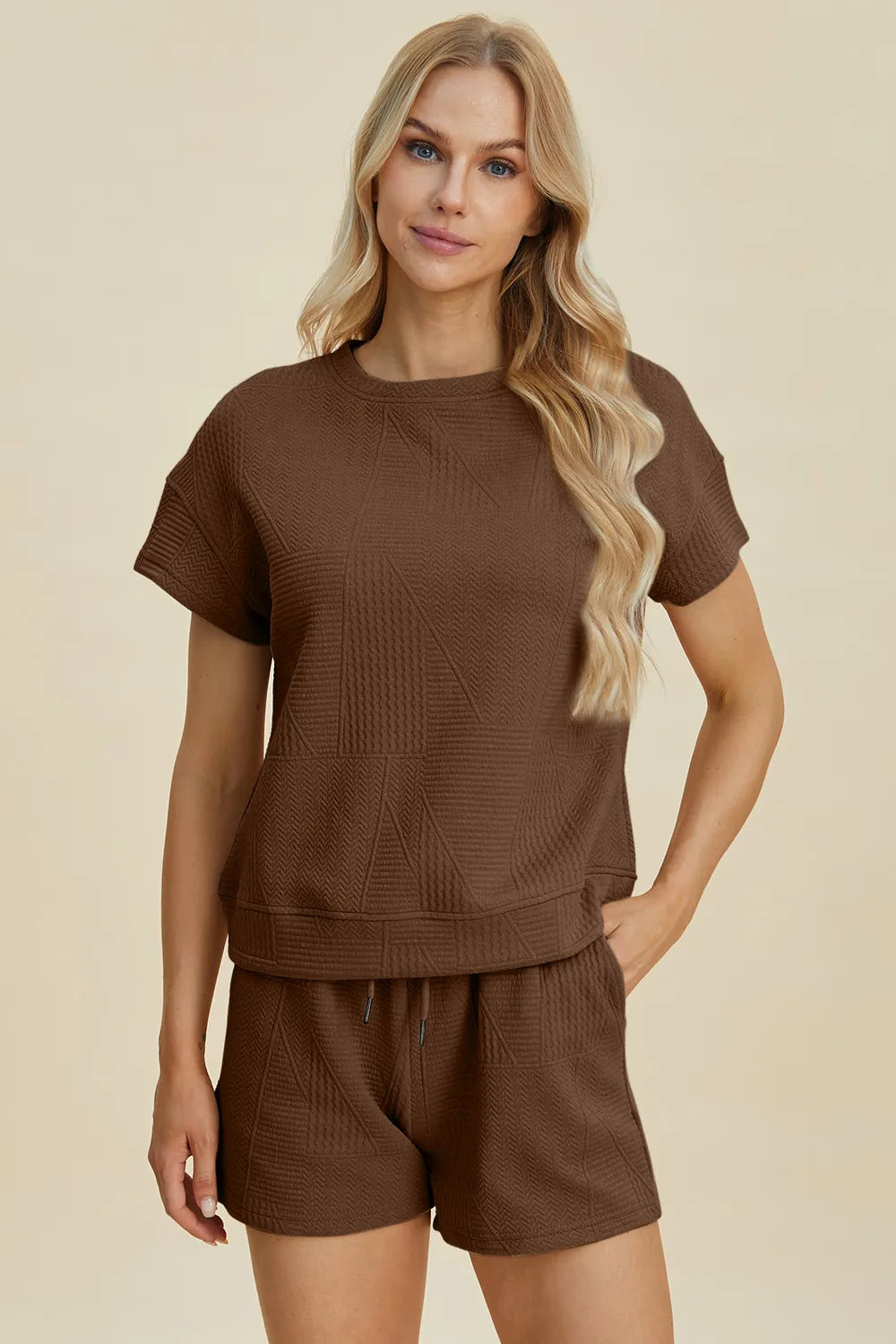 Sarah Express Women’s Plus Size Textured Top and Shorts Lounge Set

