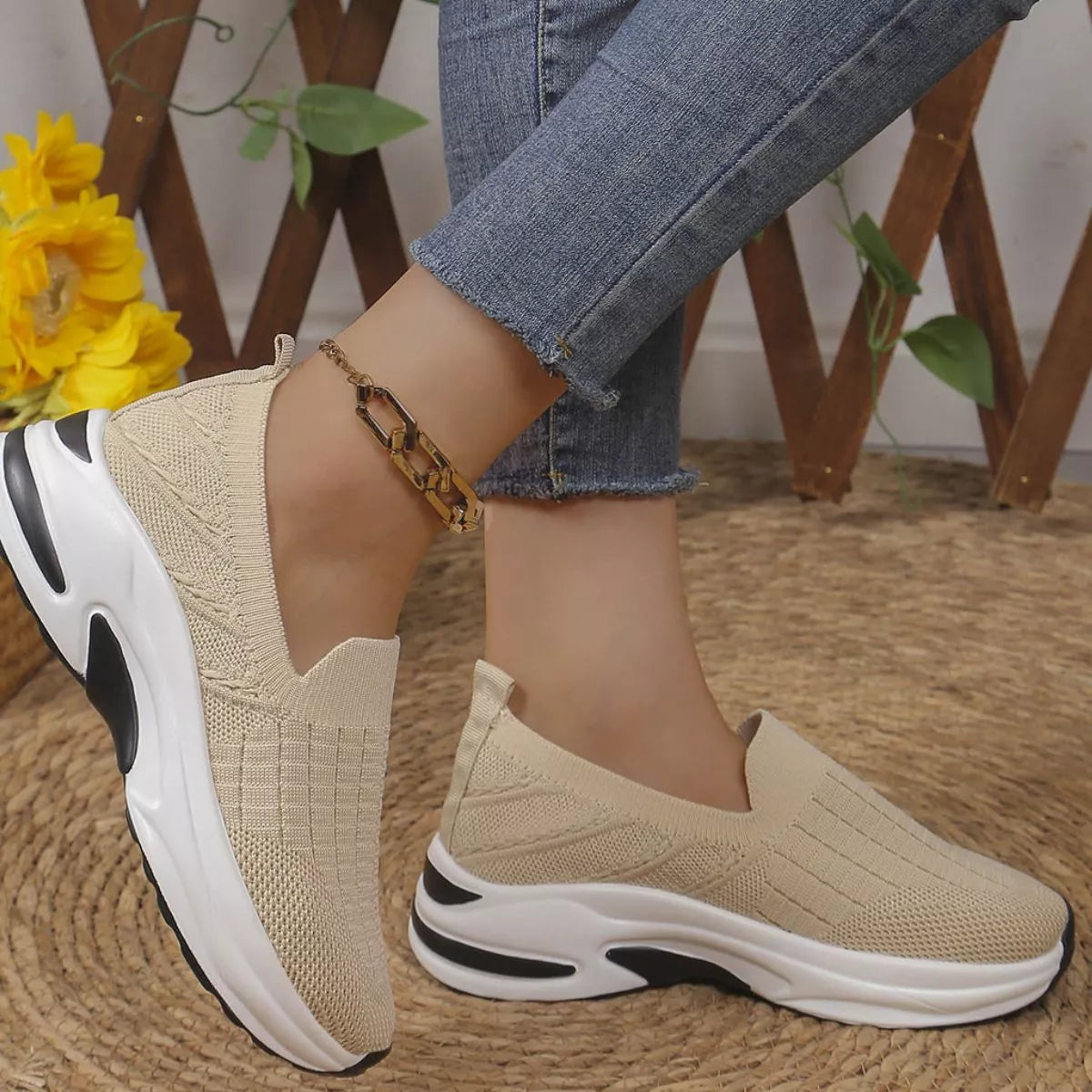 Sarah Express Women's Round Toe Mesh Slip-Ons Beige