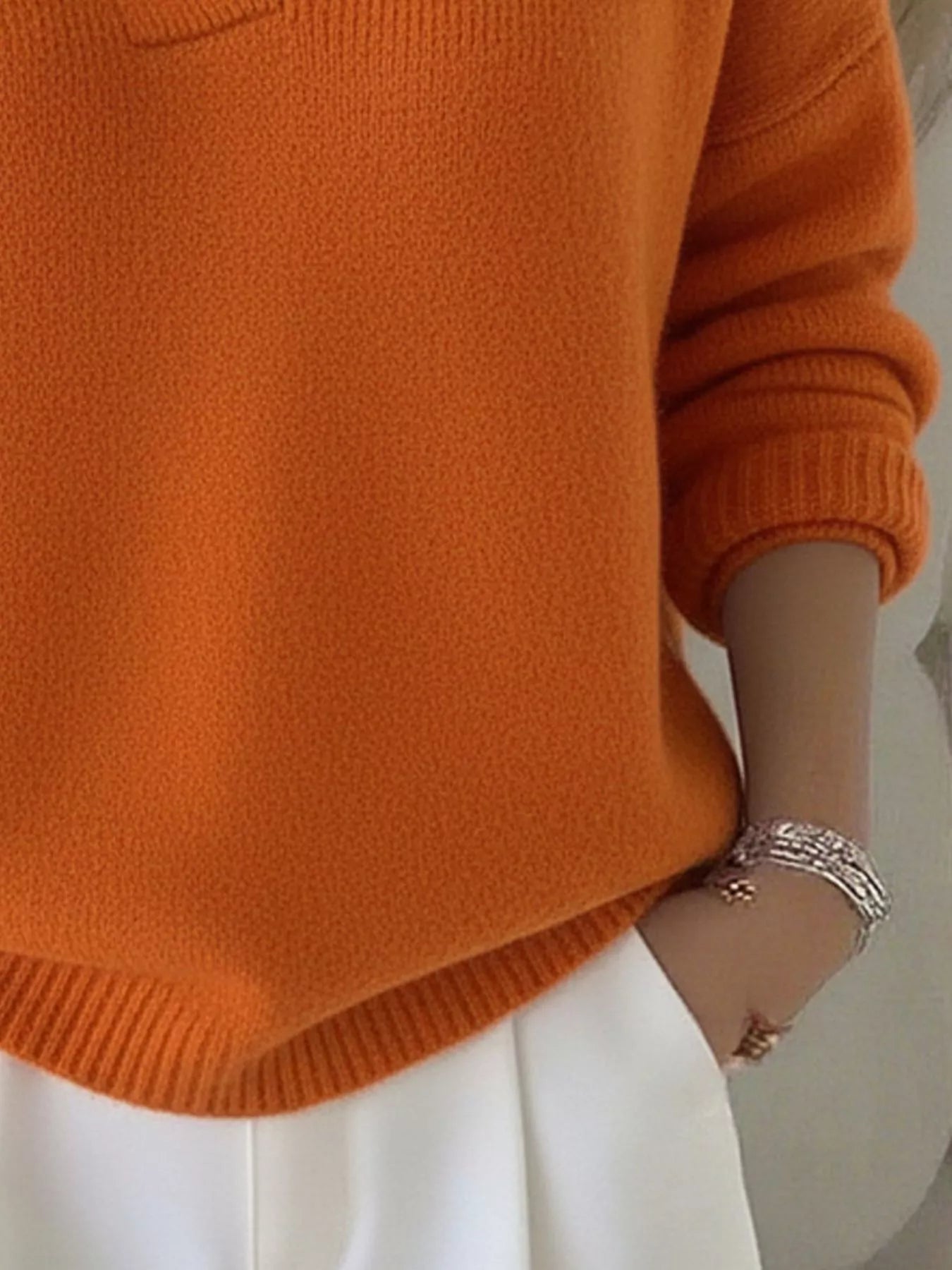 Sarah Express Women's V-Neck Long Sleeve Sweater Plus Size