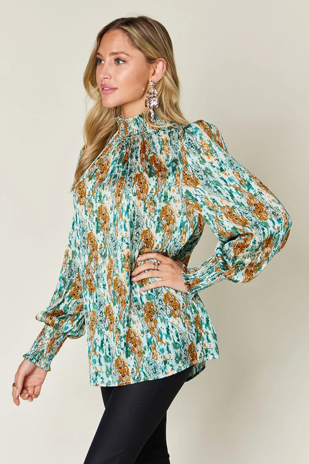 Sarah Express Women's Printed Smocked Long Sleeve Blouse
