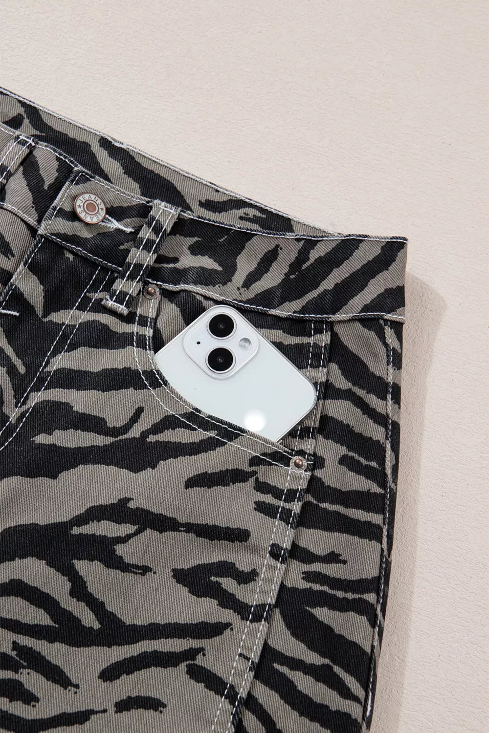 Sarah Express Women's Zebra Stripe Wide Leg Jeans - High Waist Printed Denim Pants