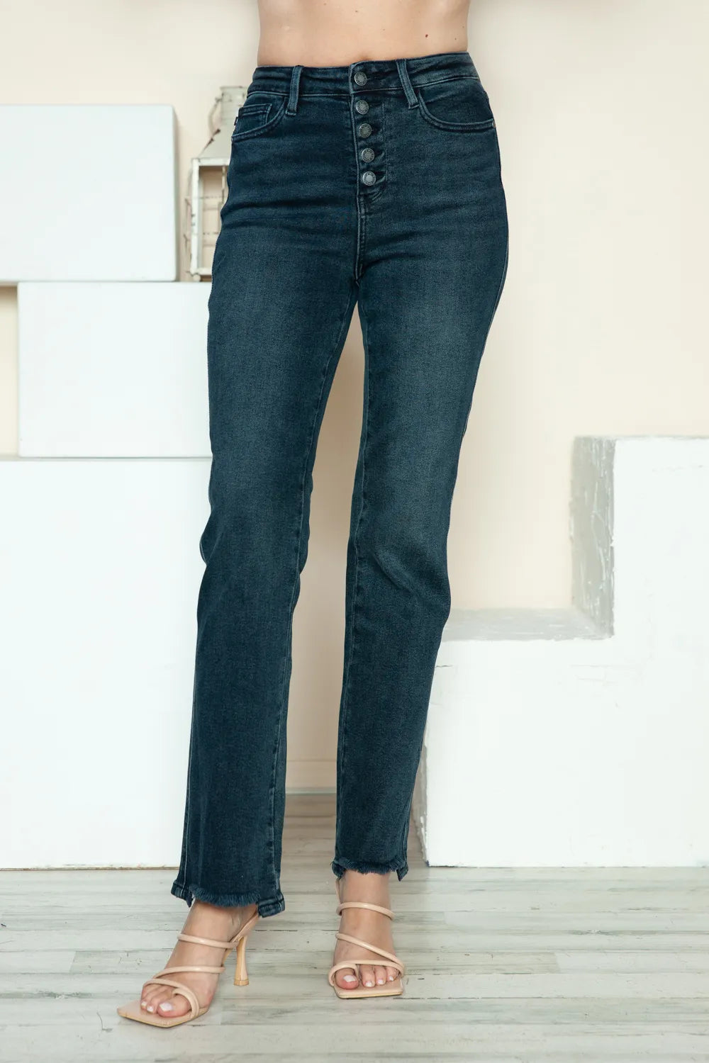 Sarah Express Women’s Plus Size High Rise Distressed Button Fly Straight Jeans

