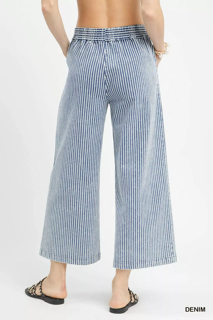 Sarah Express Women's Stone Wash Stripe Wide Leg Pants