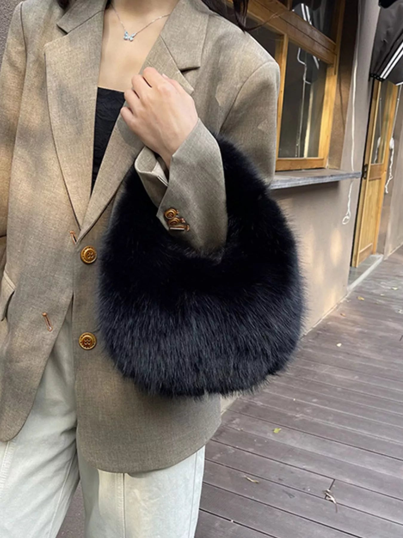 Sarah Express Women's Fluffy Solid Color Mini Handbag Black ONESIZE