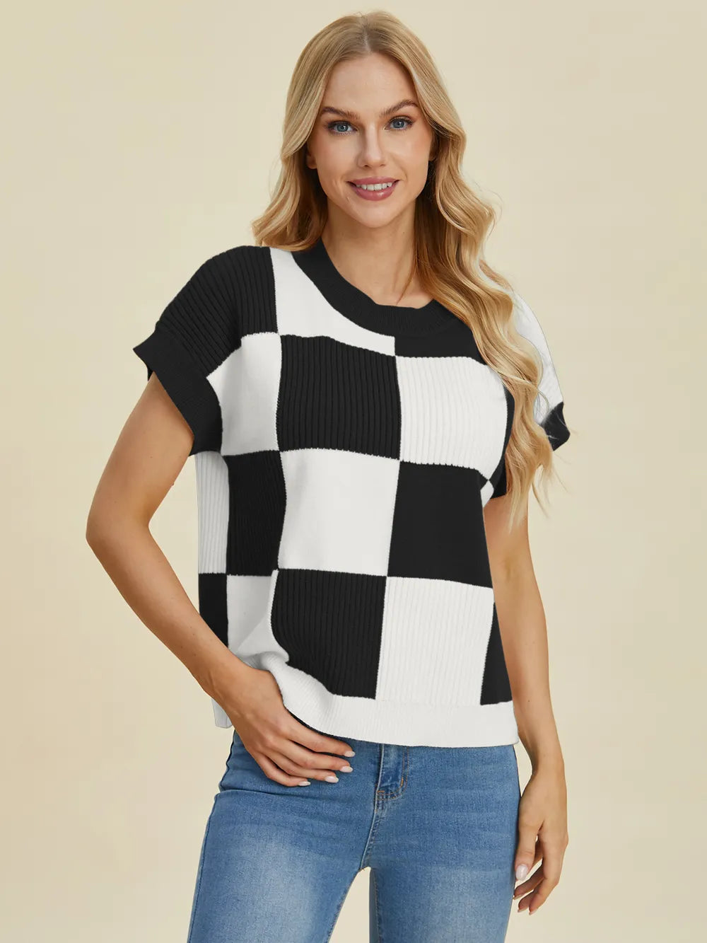 Sarah Express Women's Checkered Round Neck Short Sleeve Sweater
