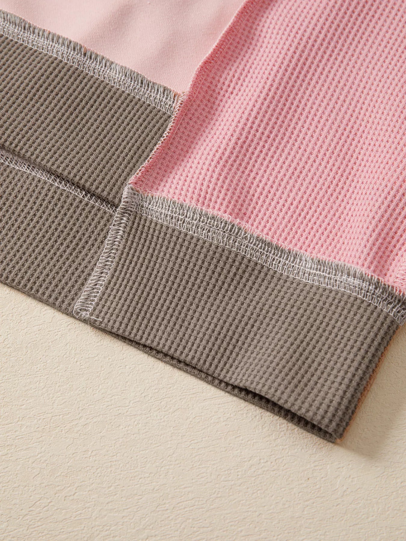 Sarah Express Women's Color Block Waffle Knit Oversized Sweatshirt