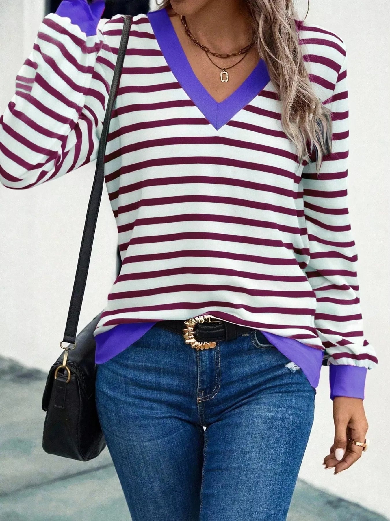 Sarah Express Women's Striped V-Neck Long Sleeve T-Shirt