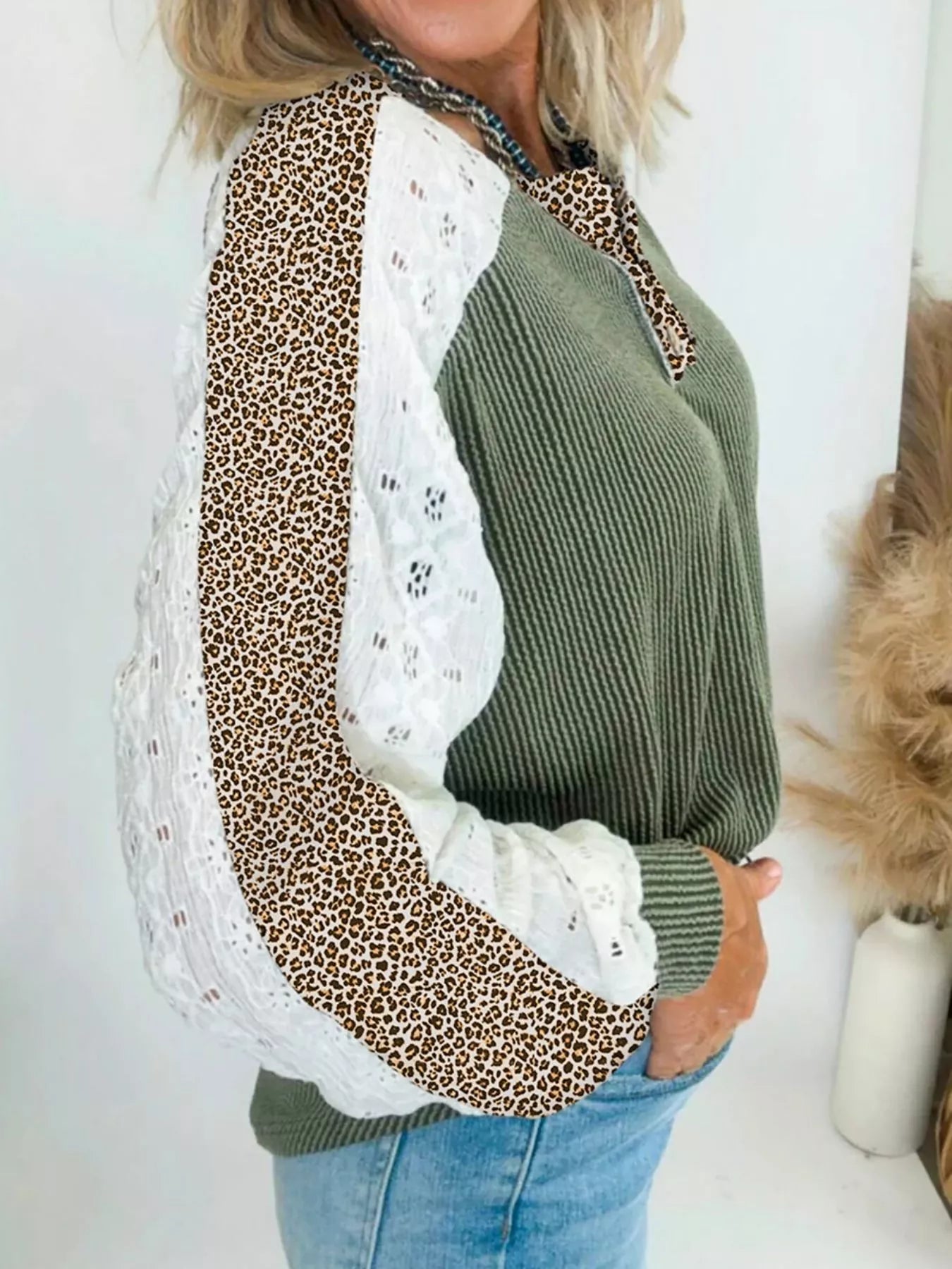 Sarah Express Women's Twisted Ribbed Leopard Lace Contrast Long Sleeve Top