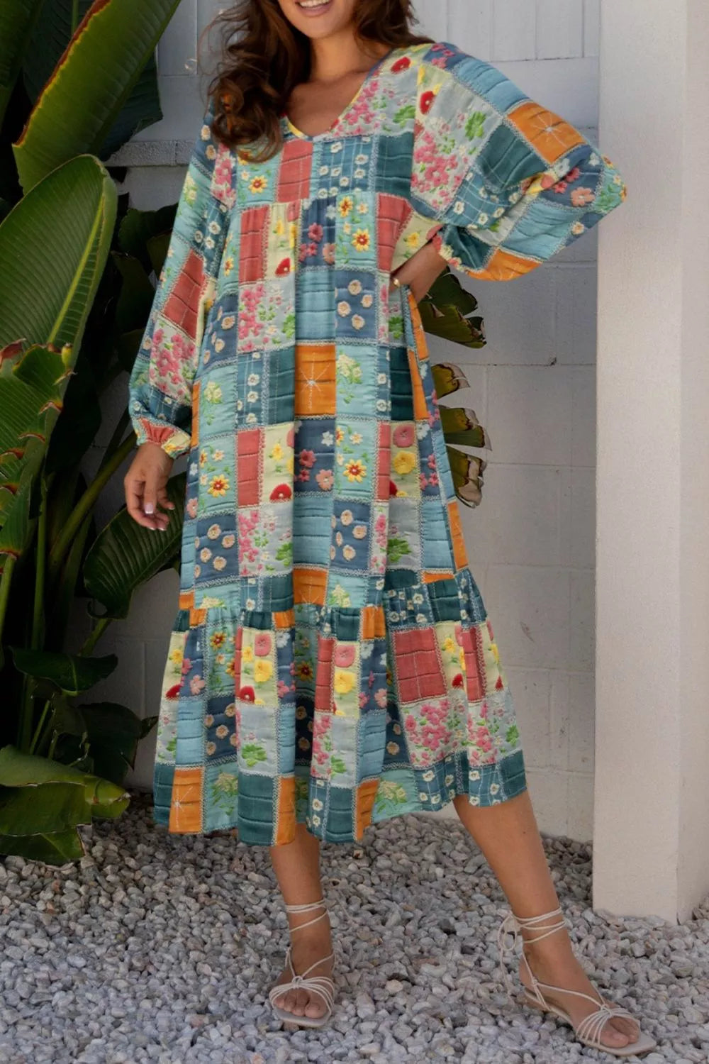 Sarah Express Women's Floral Checkered V-Neck Dress Floral