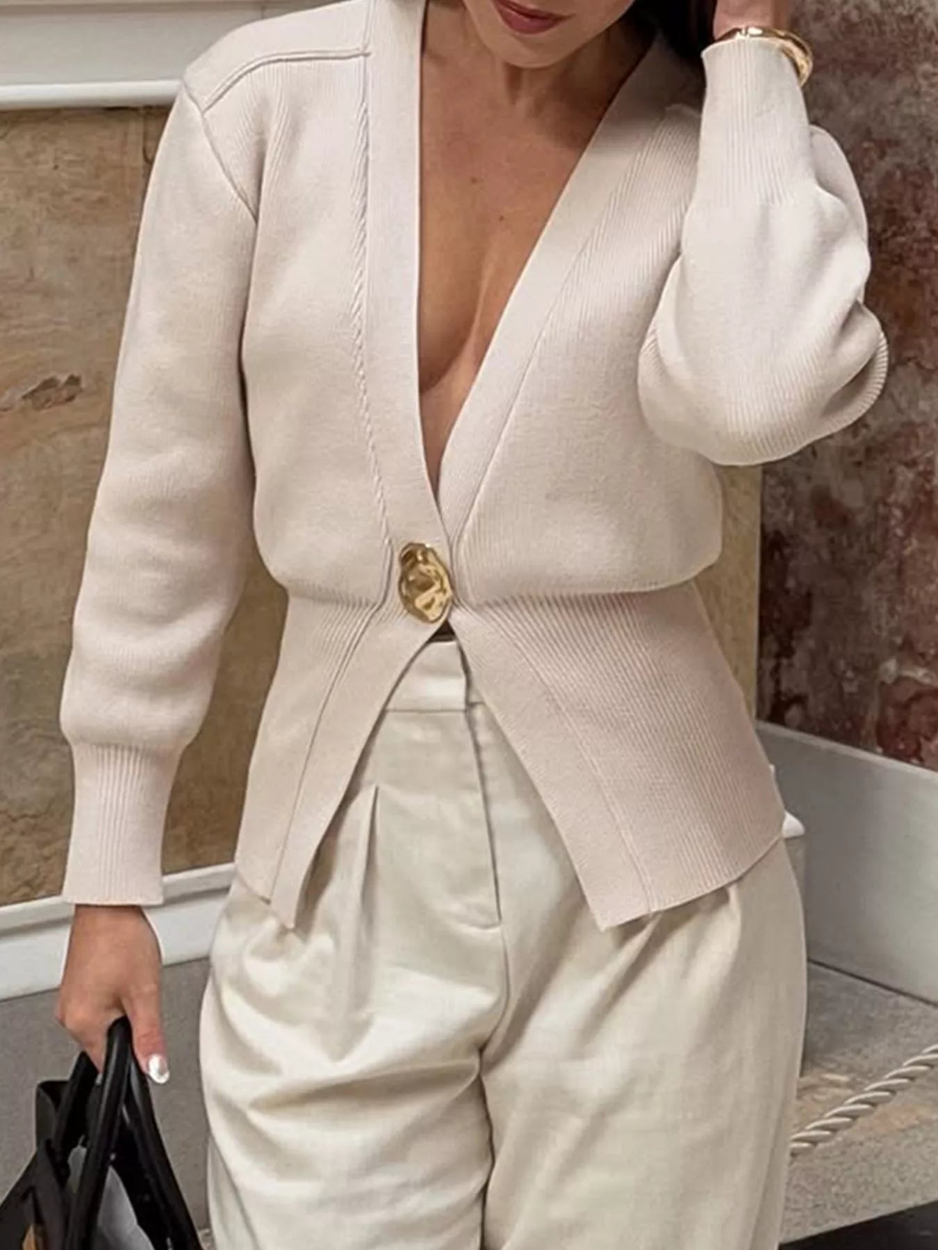 Sarah Express Women's Single-Button Knit Cardigan