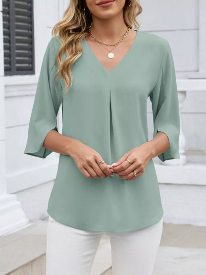 Sarah Express Women's V-Neck 3/4 Sleeve Blouse