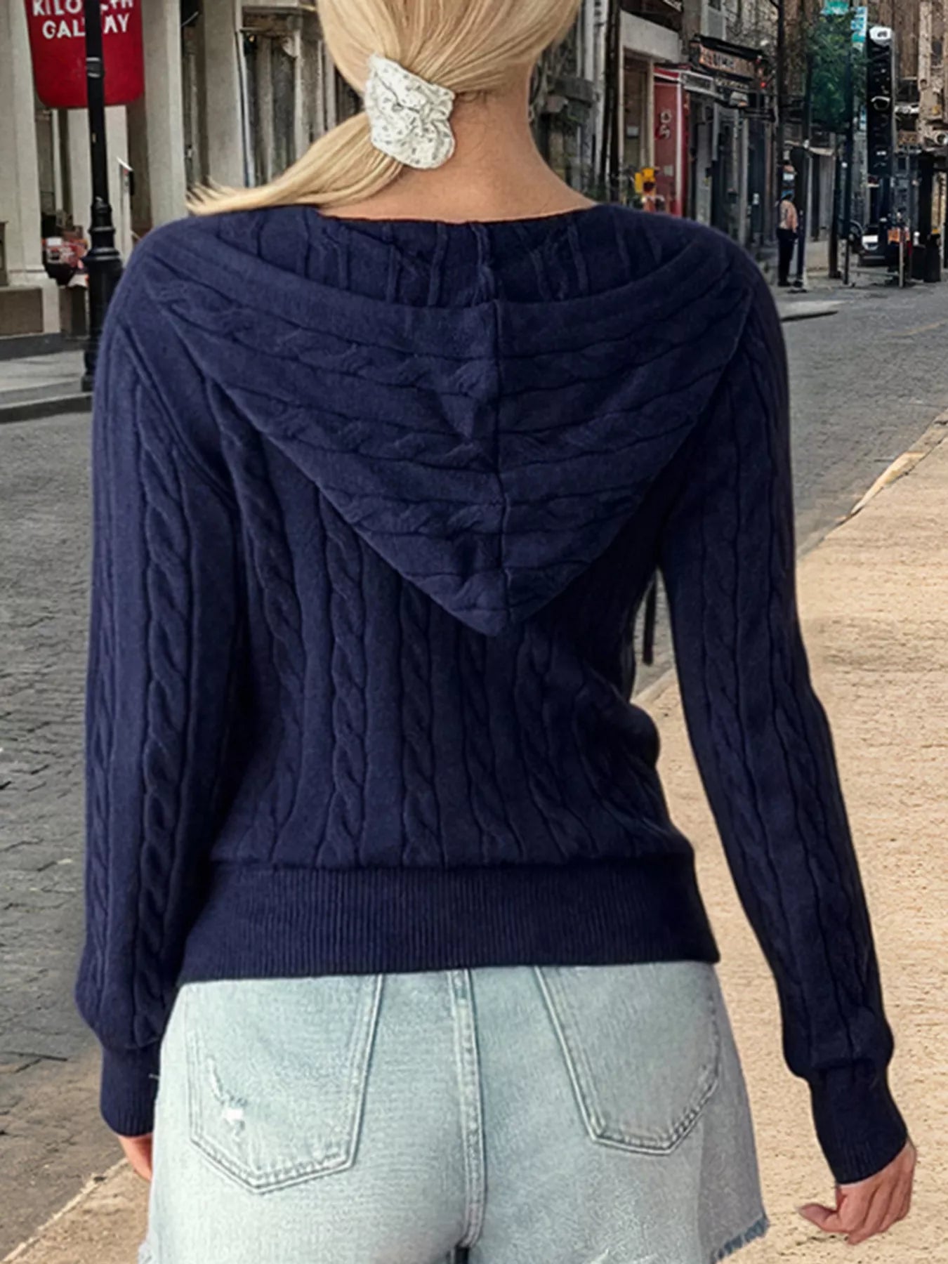 5e572374375e4dd2880f66d6c37fff75-Max-Origin