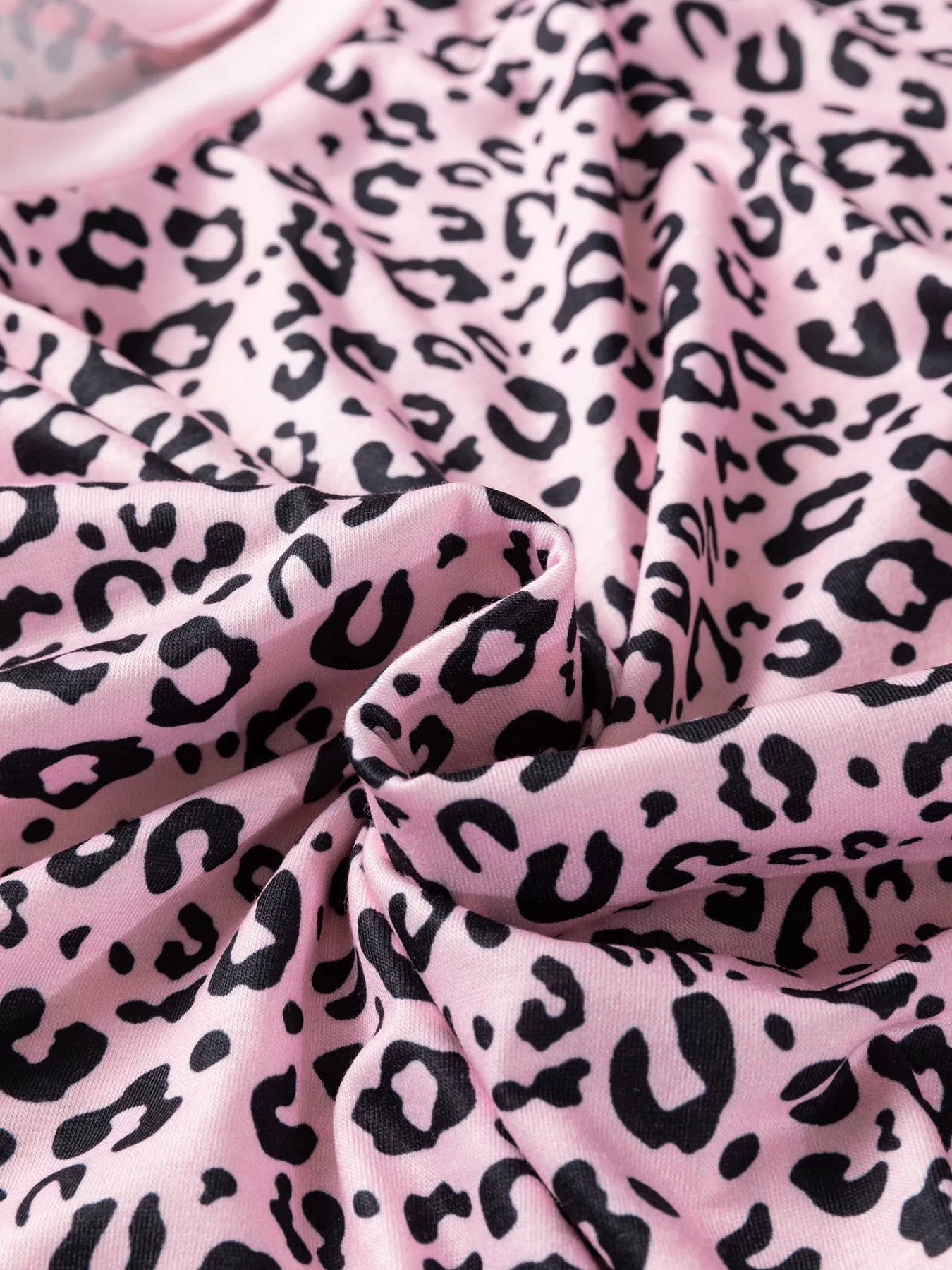 Sarah Express Women's Leopard Striped Patchwork Side Slit Loose Short Sleeve Top