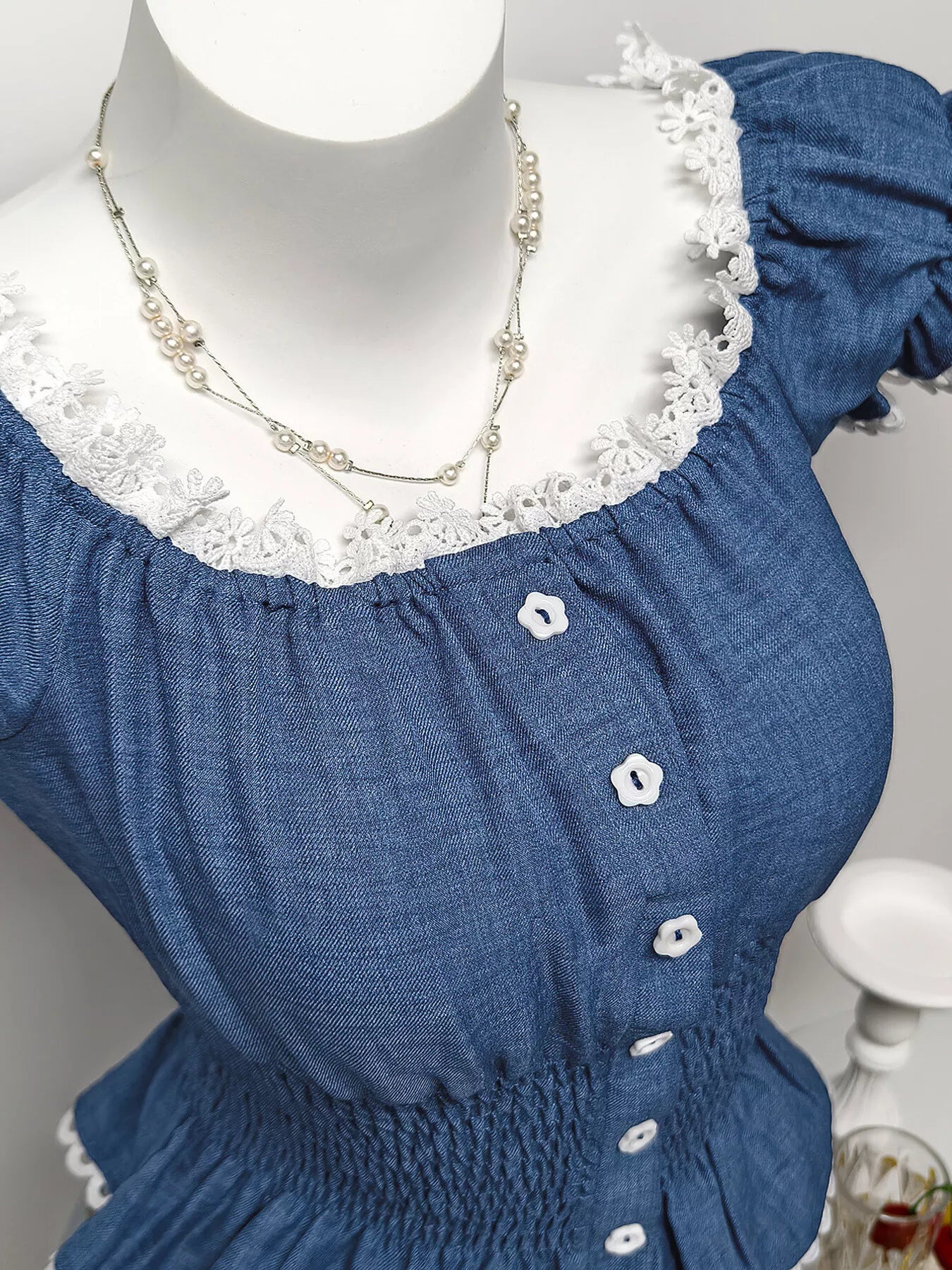 Sarah Express Women's Smocked Short Sleeve Blouse