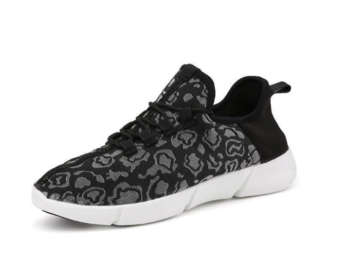 Sarah Express LED Light Up Sneakers USB Rechargeable Fiber Optic Glowing Shoes