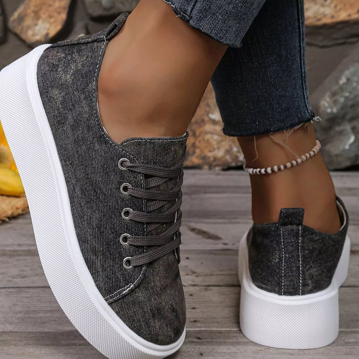 Sarah Express Women's Round Toe Platform Sneakers