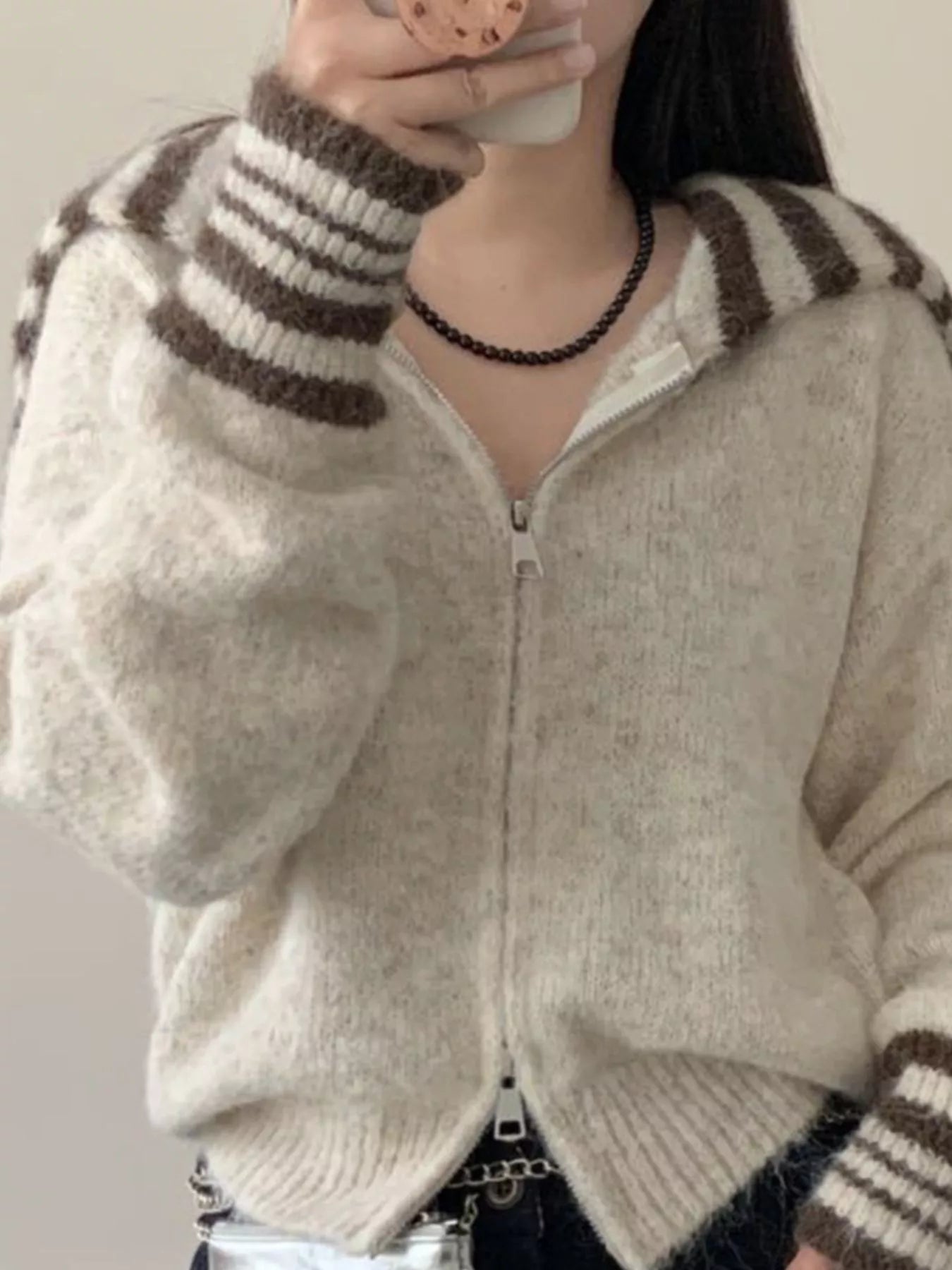 Sarah Express Women's Striped Trim Zip-Up Knit Cardigan