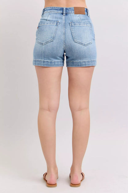 Sarah Express Women's Judy Blue Mid Rise Denim Shorts